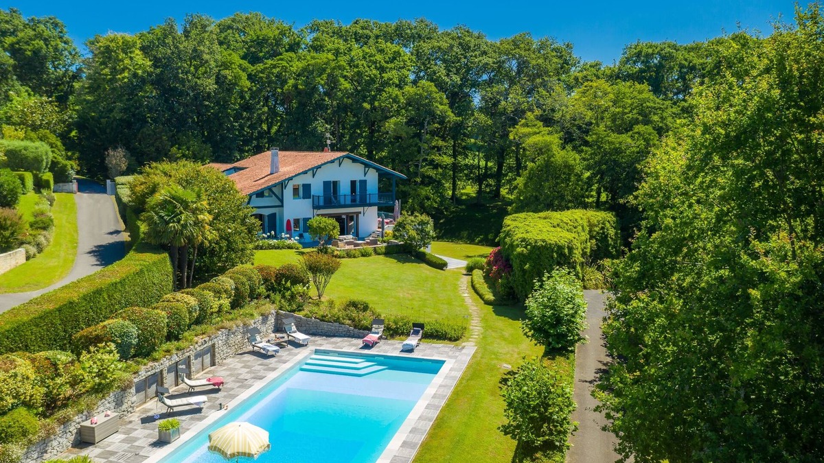 Arcangues Villa | Villa Haritzaga - Piscine et Salle de Sport
