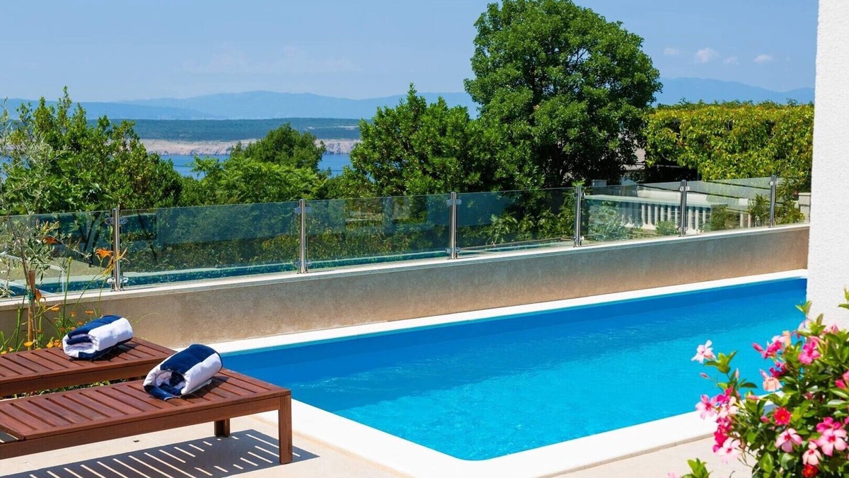 Klanfari Villa | Villa Hedera with Sea View