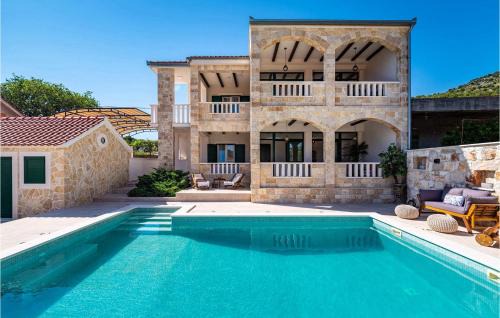 Seget House | Villa Heritage Resort
