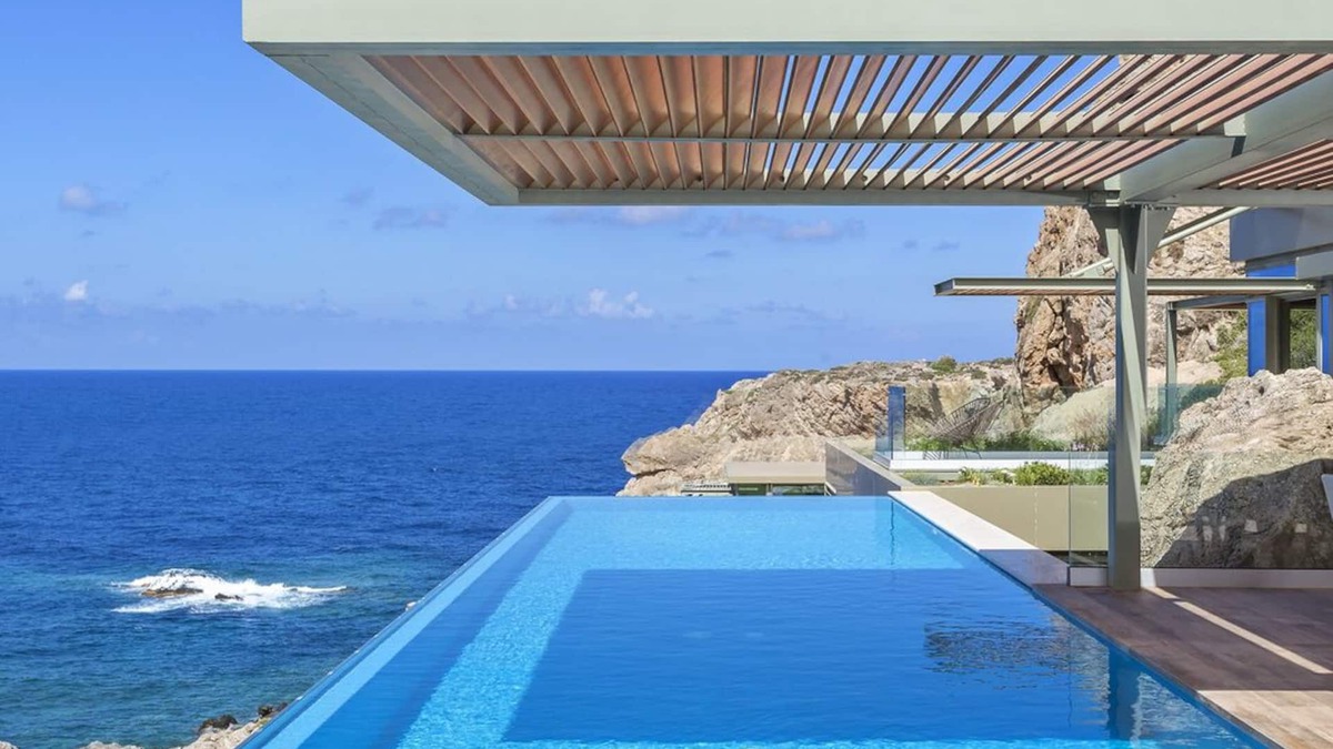 Livadia Villa | Villa Hermes - Extravagant, hideaway villa by the sea