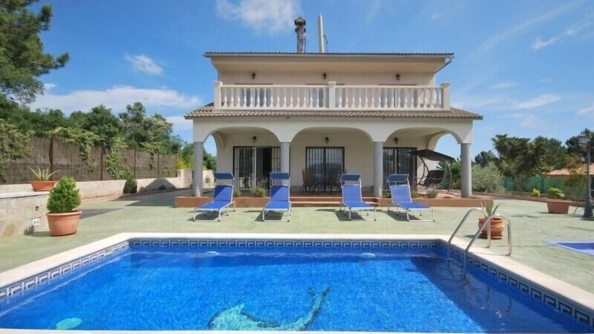 Vidreres Villa | VILLA HIGH STANDING FAMILY 300m2 LLORET DE MAR OFFERS !