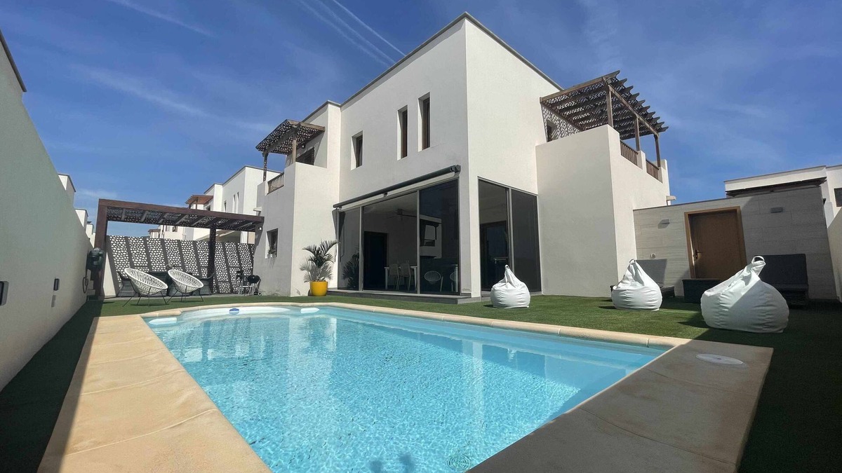 Costa Teguise House | VILLA HOLYHOME