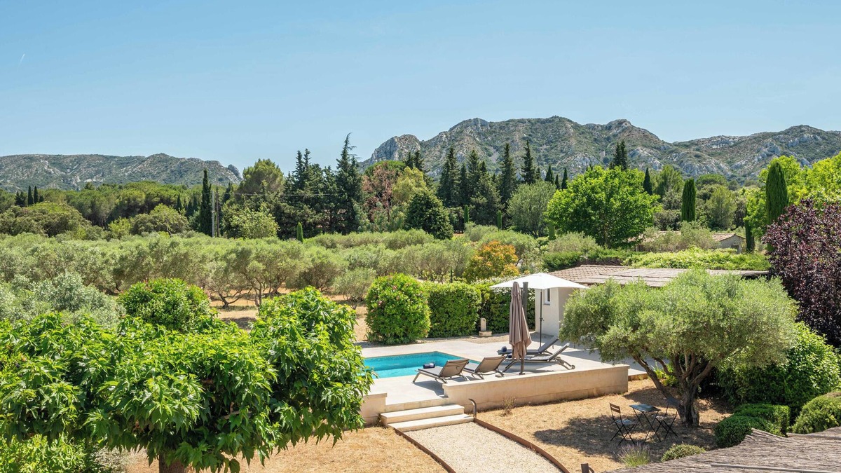 Eygalieres Villa | Villa Horizon
