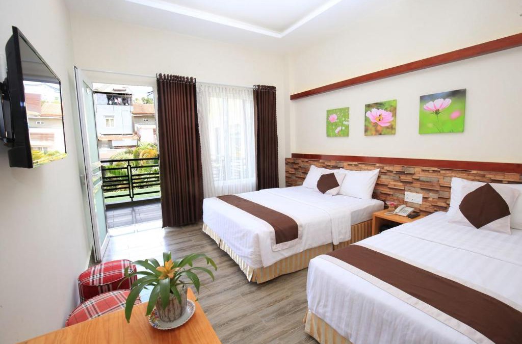 Phuong Apartment | Villa & Hotel TUK