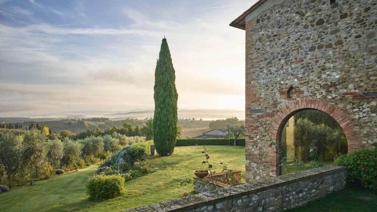 San Pietro in Bossolo Villa | Villa in Tuscany Summ