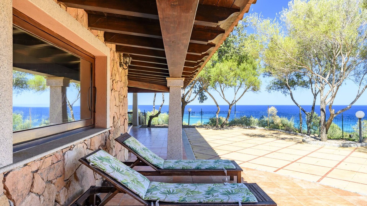 Tortoli Villa | 'Villa il Panorama di Orrí' with Sea View, Garden & A/C