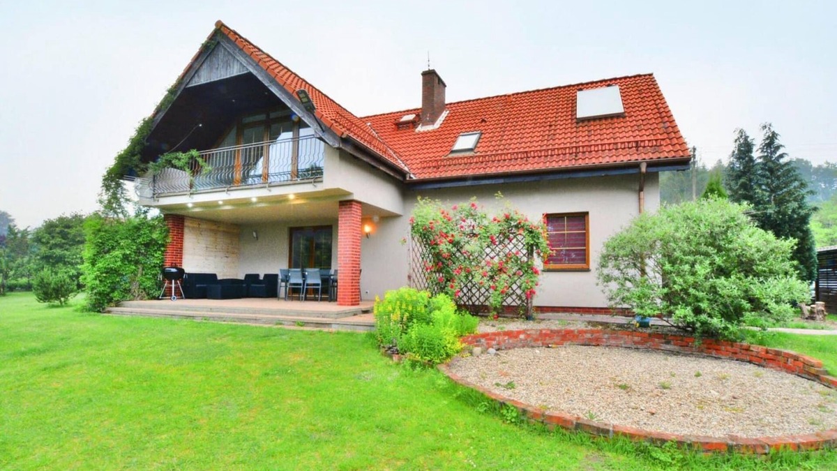 Malechowo House | Villa in Święcianowo near Ostrowieckie Lake