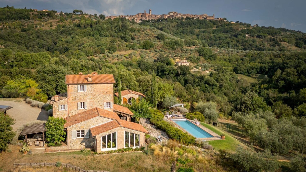 Citta della Pieve Villa | Villa in Città Della Pieve with 4 bedrooms sleeps 8