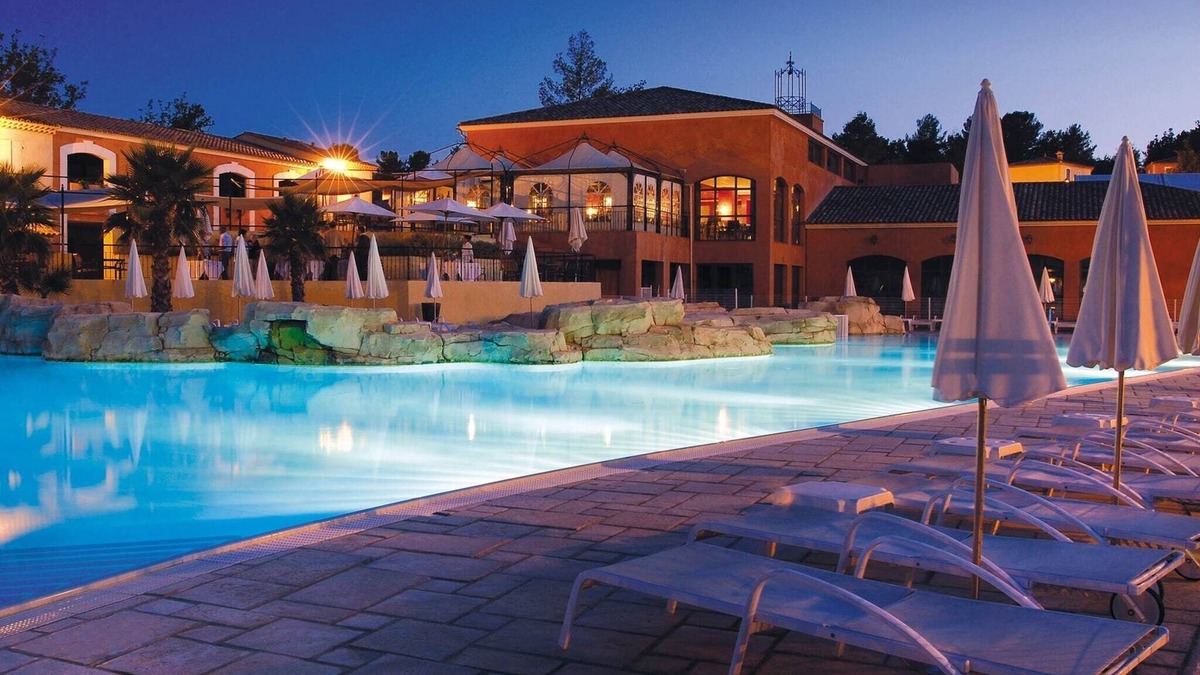 Fayence House | Villa in Fayence with Private Pool & BBQ
