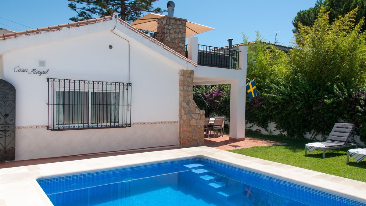 Fuengirola Villa | Villa in Fuengirola, 800 m from the beach!