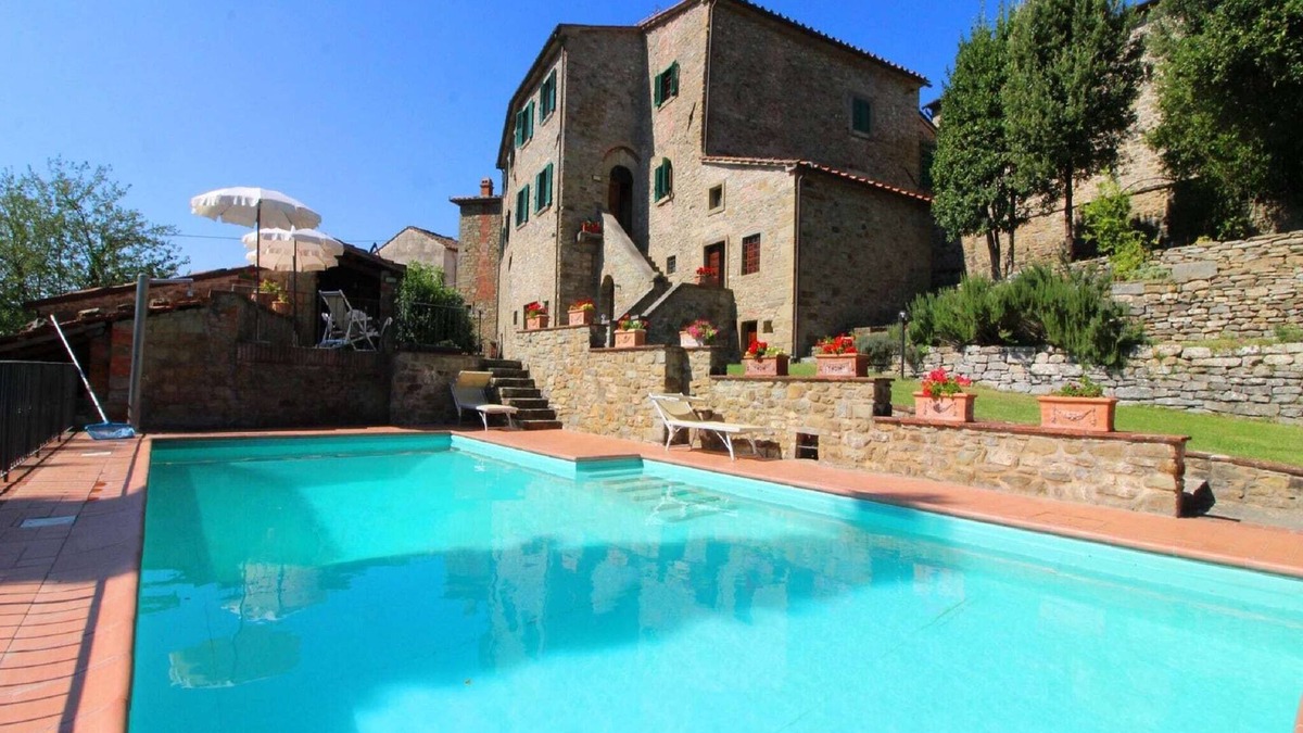 Pieve di Chio Villa | Villa in Tuscany with Pool and Valley Views