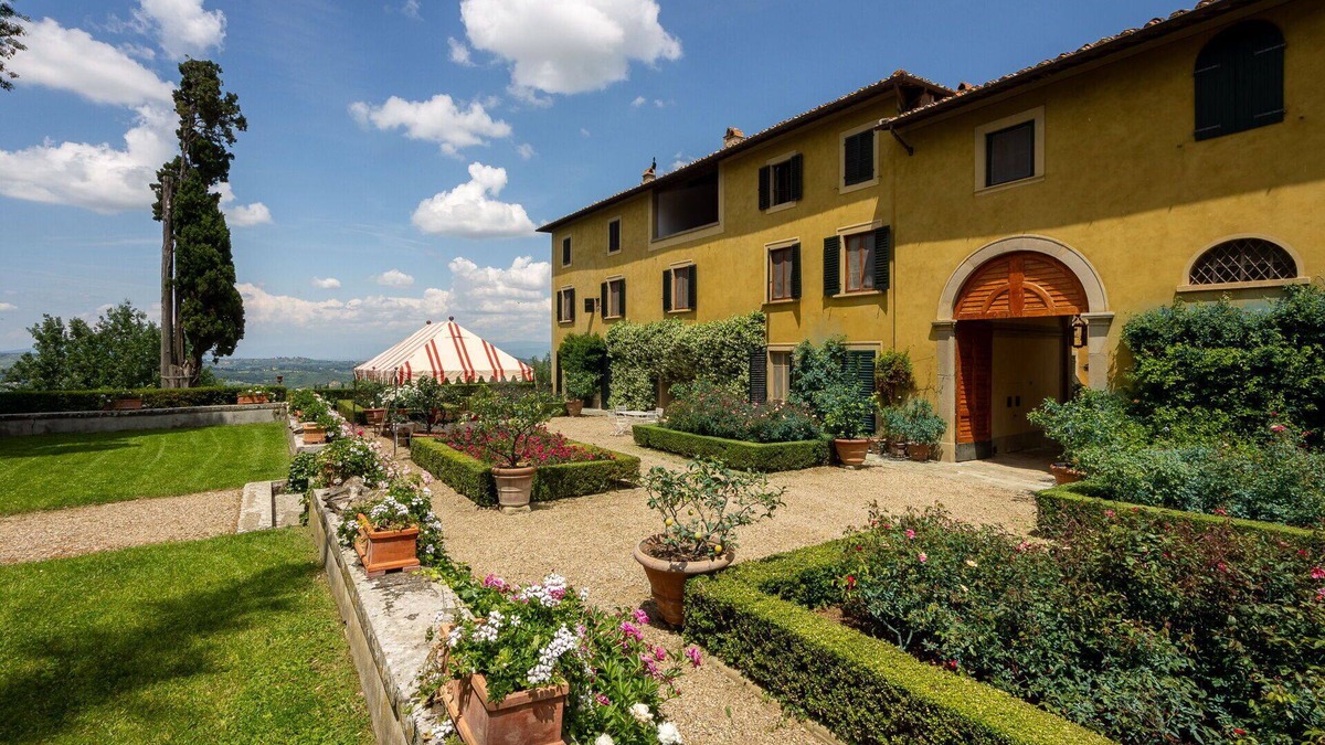 Greve in Chianti Villa | Villa in La Presura with 8 bedrooms sleeps 16