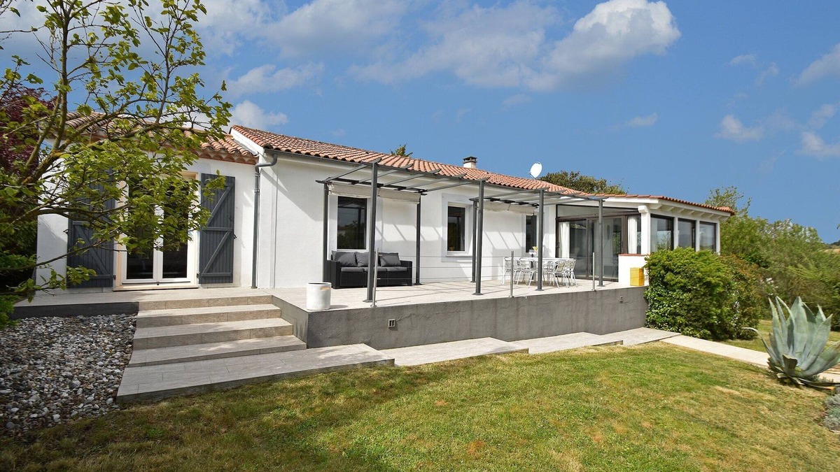 Malves-en-Minervois Villa | Villa in Malves near Carcassonne Pool