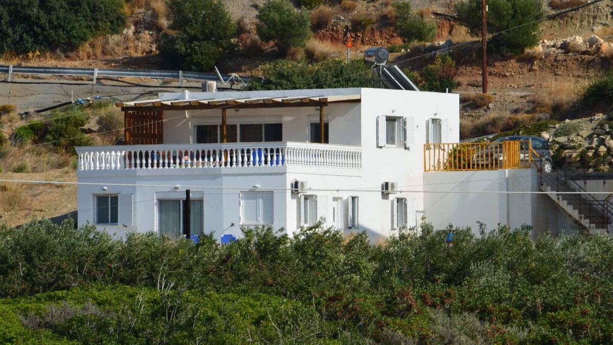 Makry Gialos Villa | Villa in Makry Gialos near Sandy Beach