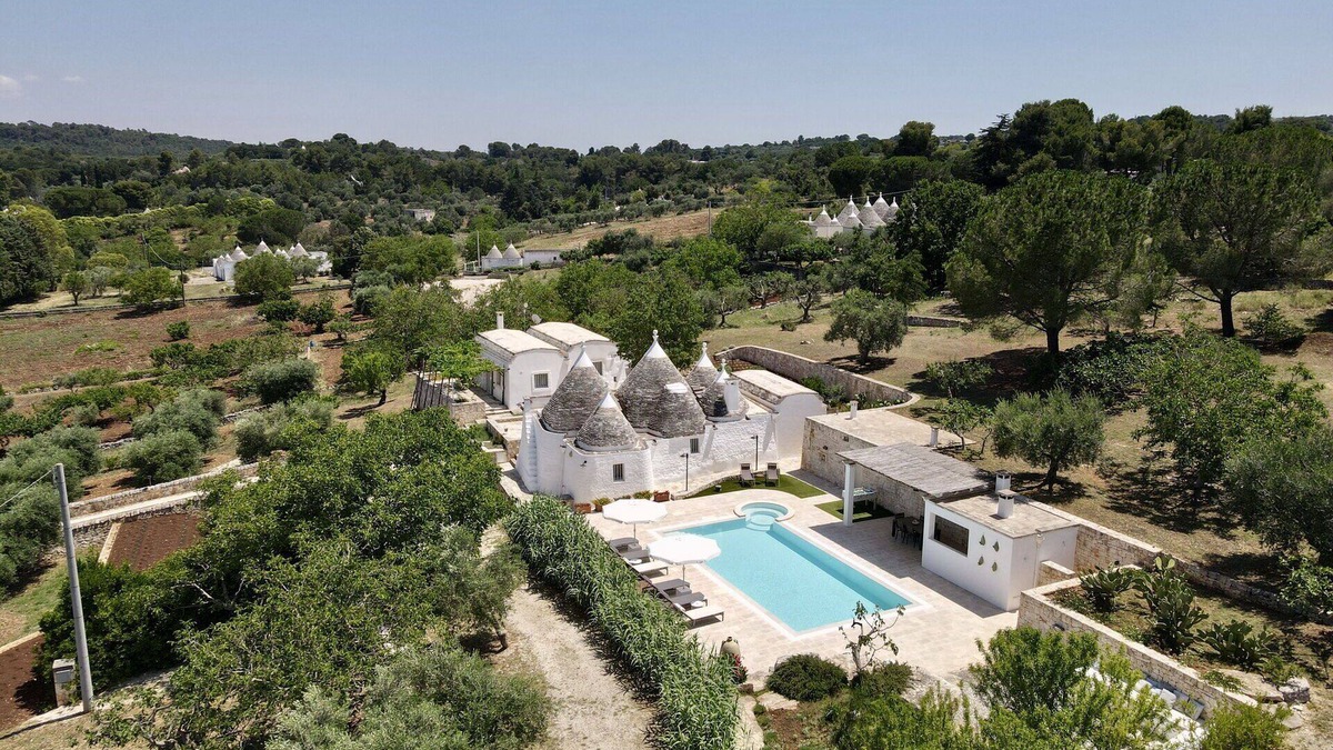 Martina Franca Villa | Villa in Martina Franca with 3 bedrooms sleeps 7