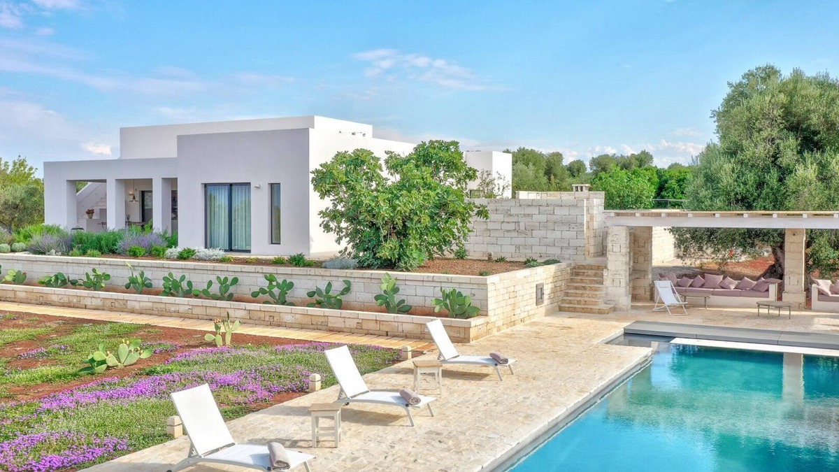 Ostuni Villa | Villa in Ostuni with 6 bedrooms sleeps 11