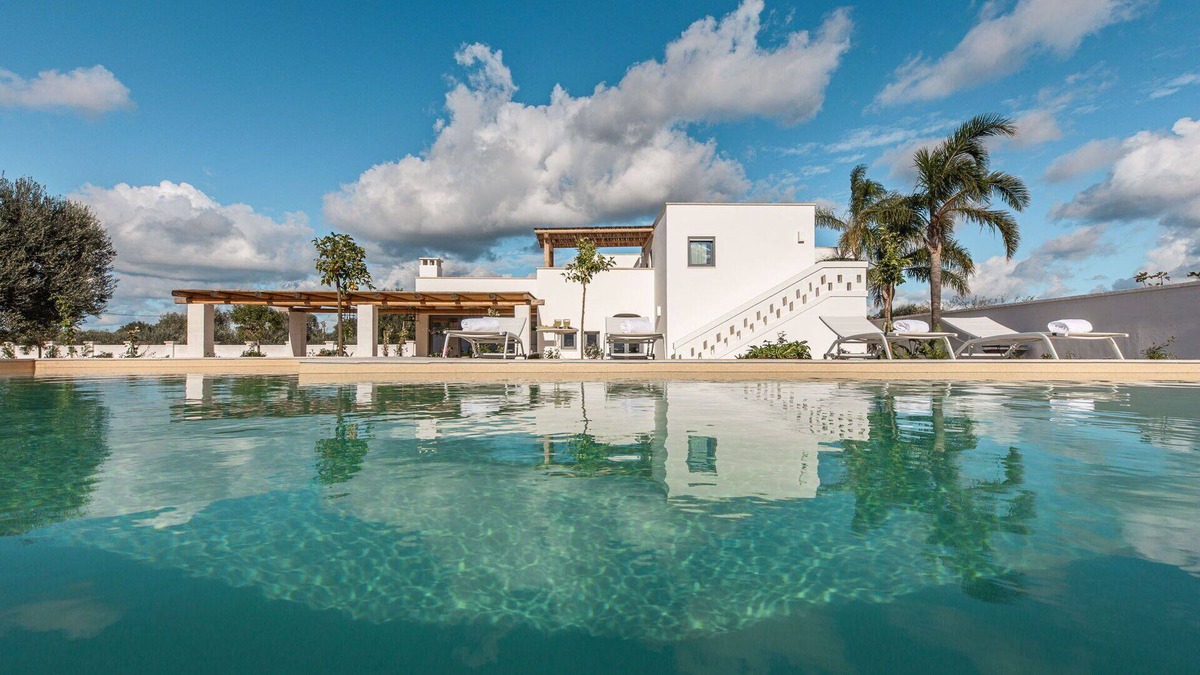 Ostuni Villa | Villa in Ostuni with 6 bedrooms sleeps 12