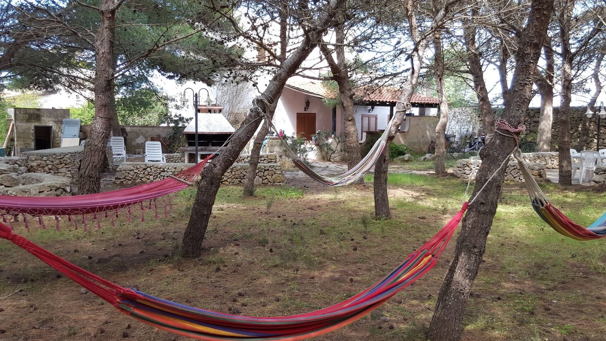 Favignana Villa | Villa in pine forest between town and sea, Favignana