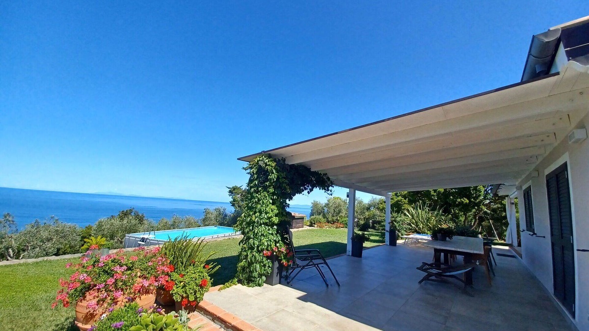 Monte Argentario Villa | Villa in Porto Santo Stefano with 2 bedrooms sleeps 4