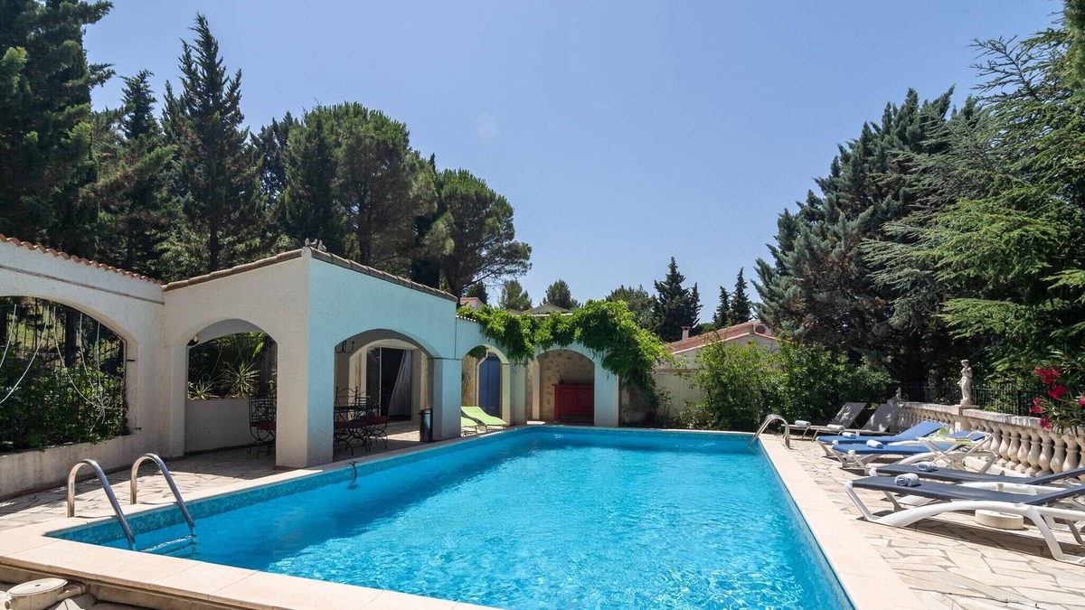 Pouzols-Minervois Villa | Villa in Pouzols-Minervois with private pool