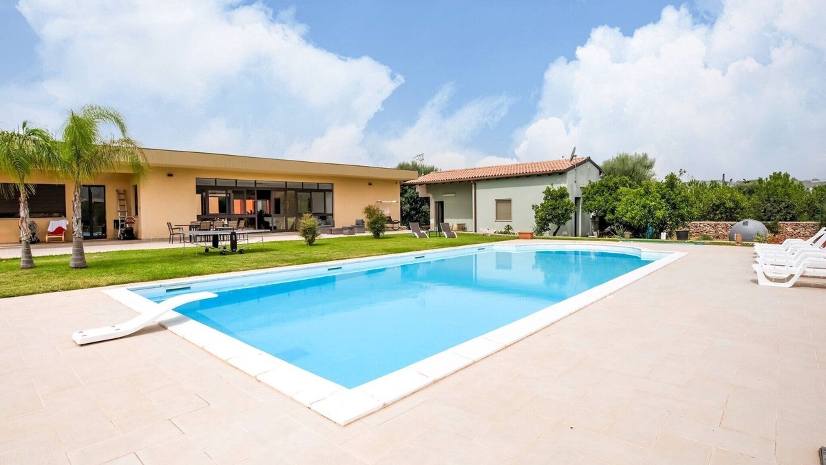 Solarino Villa | Villa in Solarino with Private Pool