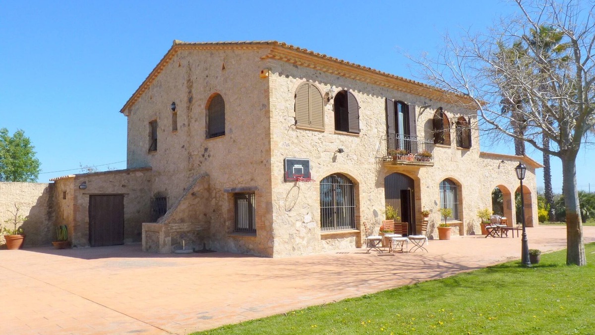 Sant Pere Pescador Villa | Villa in St Pere Pescador near Beach