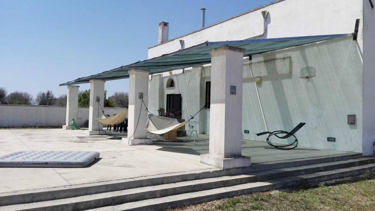 Guagnano Villa | villa in the countryside with olive grove