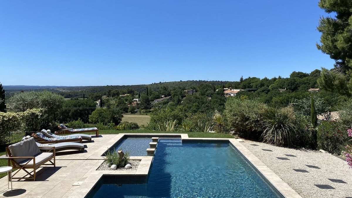 Eguilles Villa | Villa in the countryside with panoramic views 15 minutes from Aix en Provence