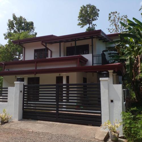 Gampaha House | Villa in Yakkala, Gampaha