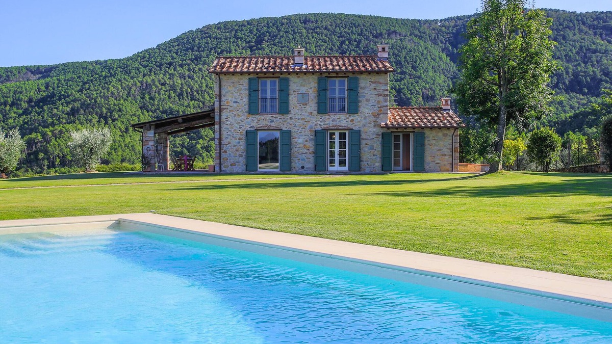 Cascine-La Croce Villa | Villa/Independent home in Lucca with 3 bedrooms sleeps 6