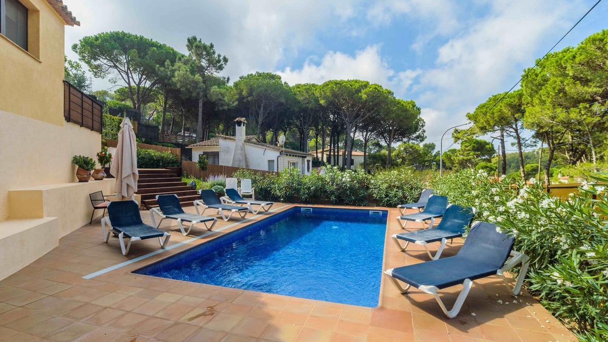 Begur Villa | Villa Inger Lise Great choice for a family holiday close to Begur & its beaches