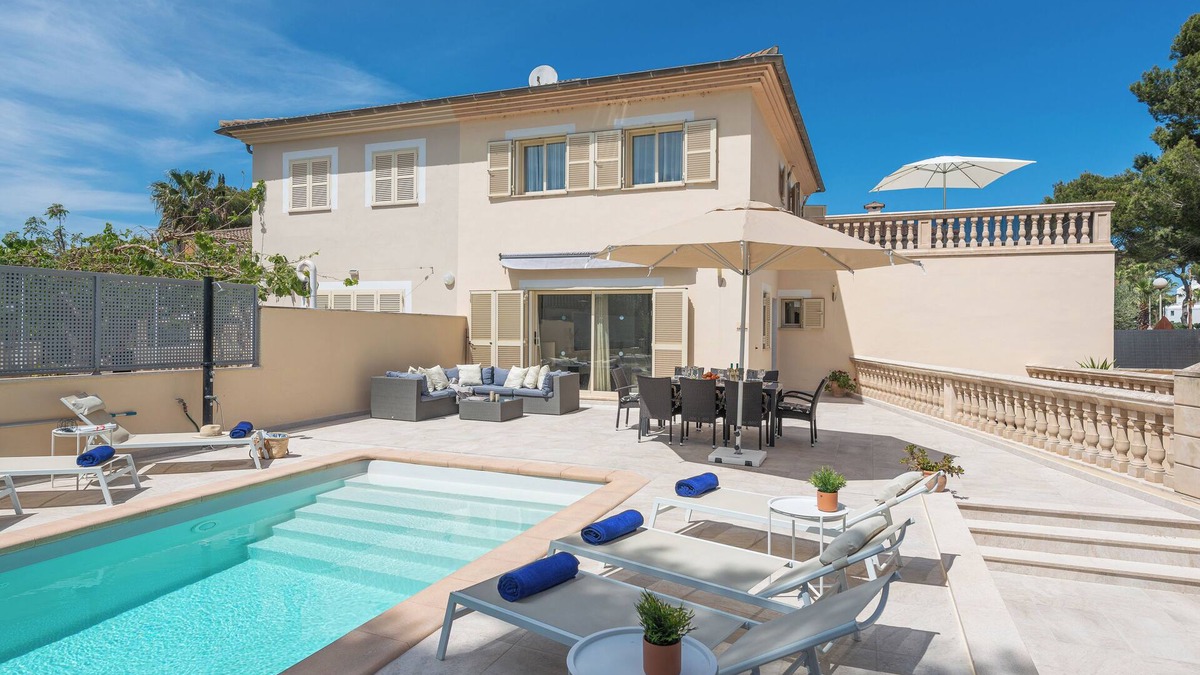 Muro Villa | Villa Isabella a 250 Mtrs de la Playa , Villa Ideal Para Familias y Ciclistas