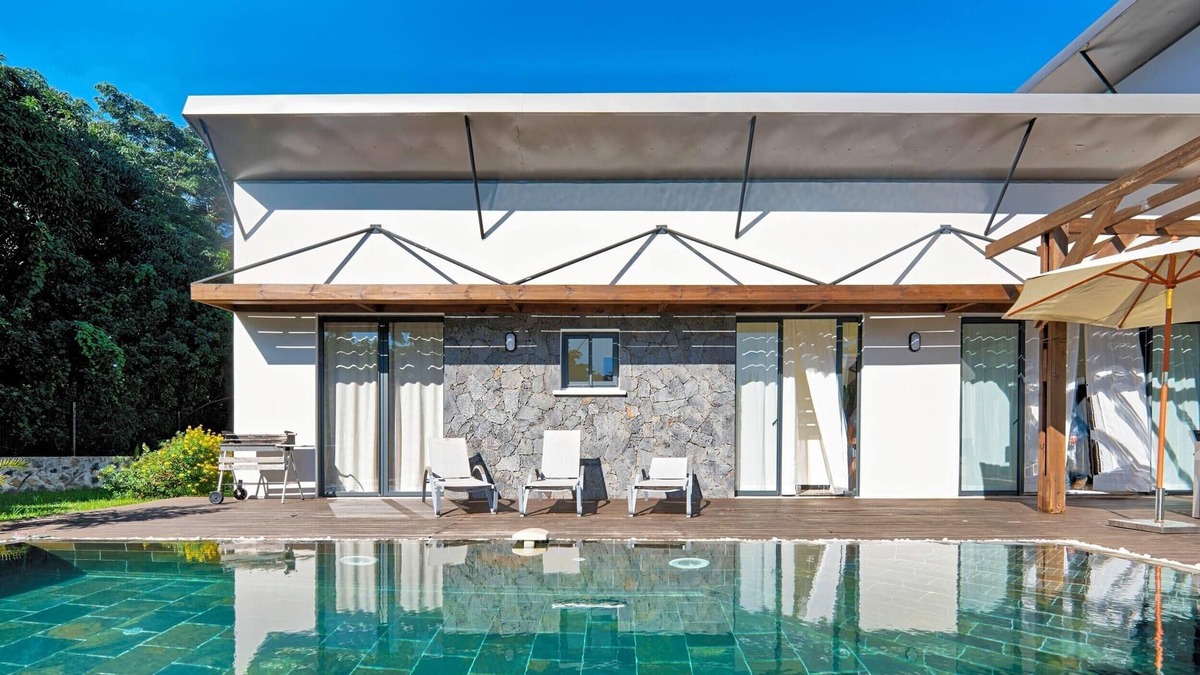 Ravine des Cabris Apartment | VILLA ISIS, swimming pool 8X4 DEEP 1.4 trek, Entre-Deux, Reunion Island