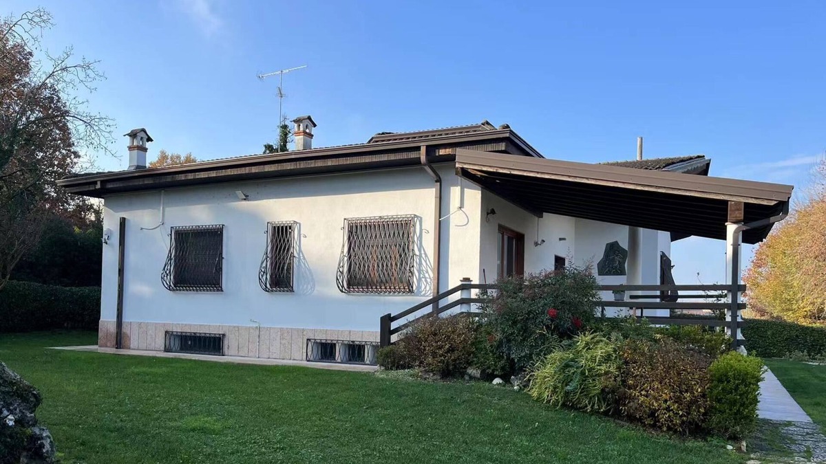 Cavalcaselle Villa | Villa