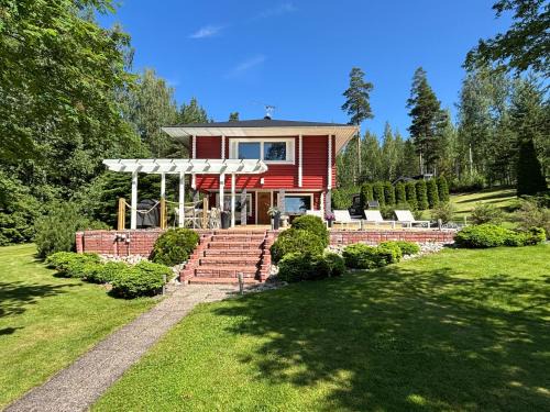 Mantyharju Ski Chalet | Villa Jalaja