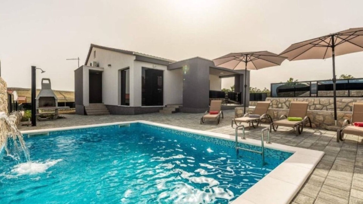 Vlasici Villa | Villa Janine mit Privatem Pool