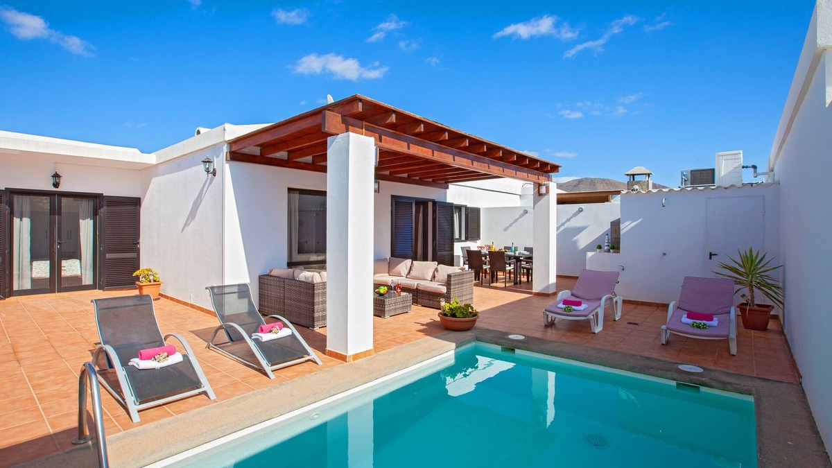 Playa Blanca Villa | Villa Jesús: Magnífica Villa Privada con Piscina