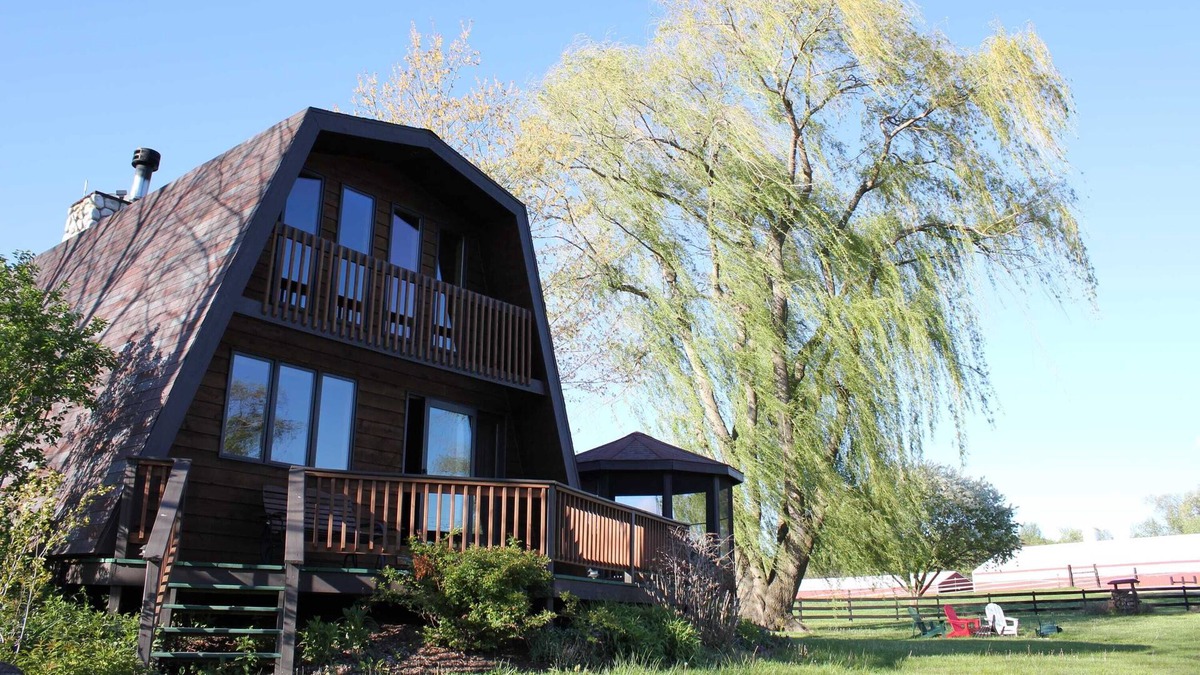 Bangor Villa | Villa Juliet on Willow Pond