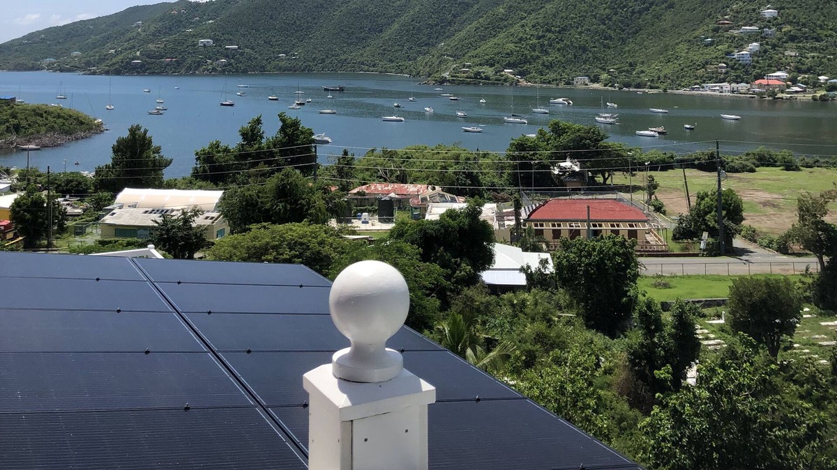 Seagrape Hill Villa | Villa Jumbie-Spacious Deck- Fabulous Views of Coral Bay!