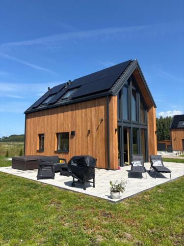 Miłomłyn Villa | Villa Jungle House - Mazury