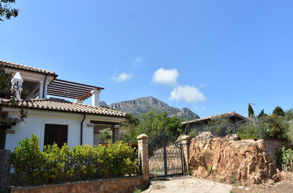 Tancau Sul Mare Apartment | Villa Juniper