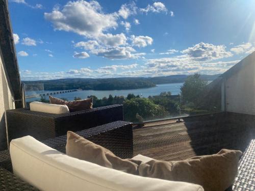 Delecke Apartment | Villa Kaja mit traumhaftem Seeblick