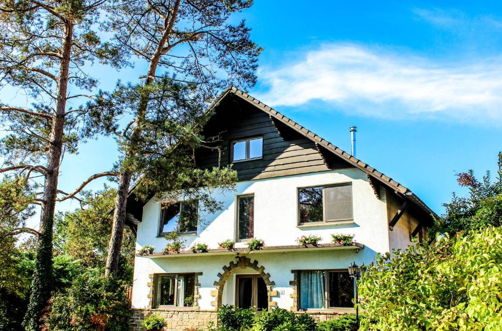 Borgloon Bed & Breakfast | Villa Kakelbont Borgloon