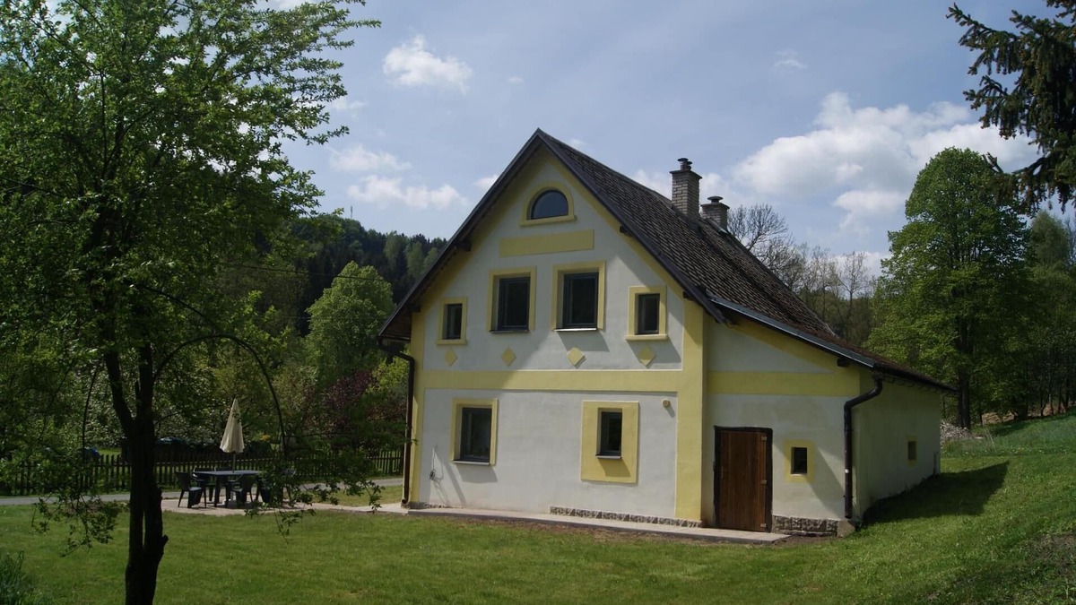Teplice nad Metuji House | Villa Kakelbont, surrounded by open nature