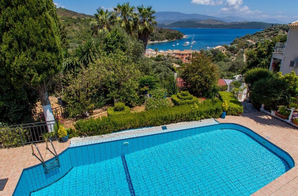 Agios Stefanos Villa | Villa Kerkyra by Villa Plus