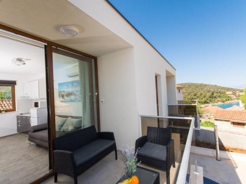 Veliki Drvenik Apartment | Villa LA-Comfort One Bedroom Apartment with Sea View Terrace 3
