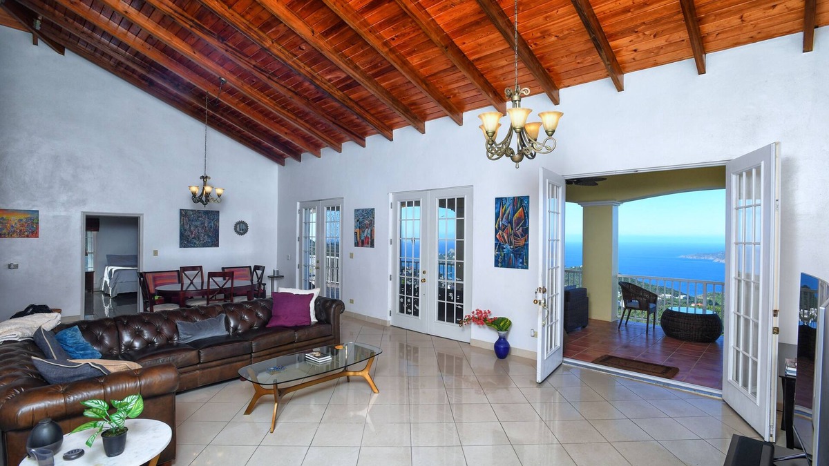 Rosendal Villa | Villa la Maison du Roi - Mountaintop Ocean Views