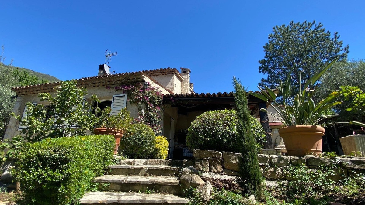 Tourrettes-sur-Loup House | Villa La Paisana - Pet-friendly, private family home with swimming pool and charm