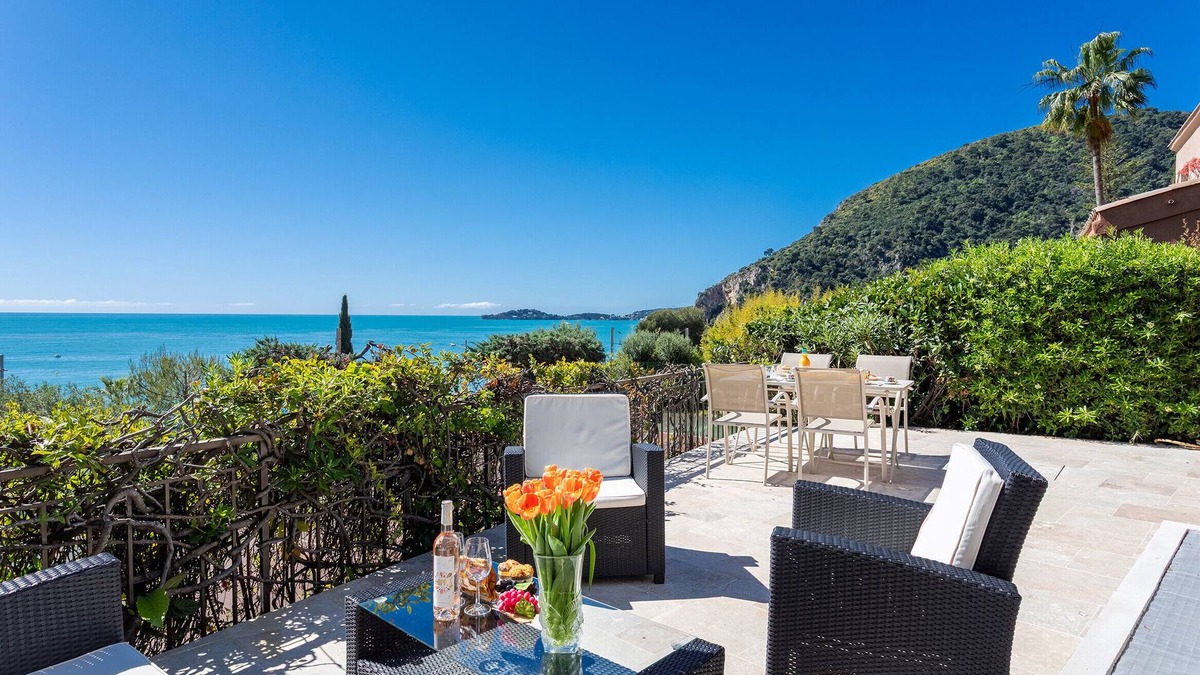 Eze Villa | VILLA LA PETITE RESERVE VI4416 By Riviera Holiday