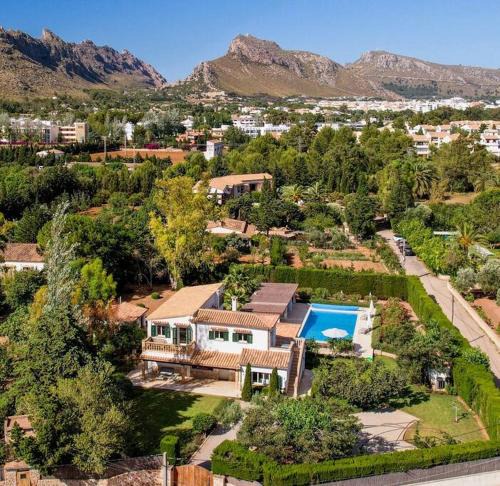 Puerto de Pollensa Villa | Villa La Telaranya - Luxury villa with heated pool close to Port Pollença